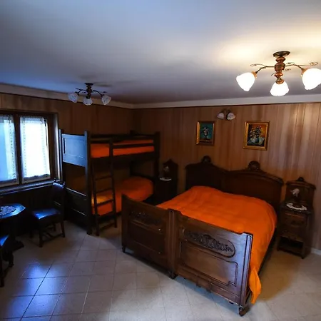 Orman Evi Il Nido Del Falco Pradleves